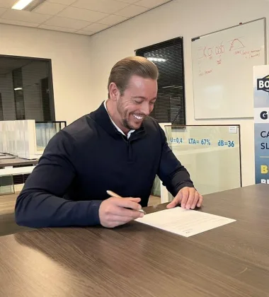 bengglas-vacuumglas-vacuümglas-isolatieglas-landvac-landglass-fabriek-factory-productie-locatie-tekend-europa