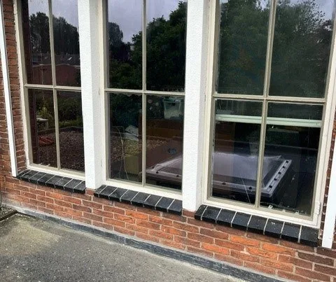 Vacuumglas in stalen kozijn bengglas isolatieglas 2