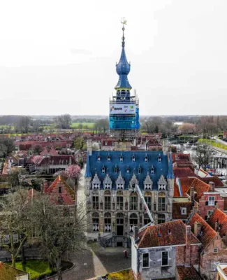 bengglas-vacuumglas-isolatieglas-dubbelglas-stadhuis-van-veere-project-referentie-beglazing-renovatie